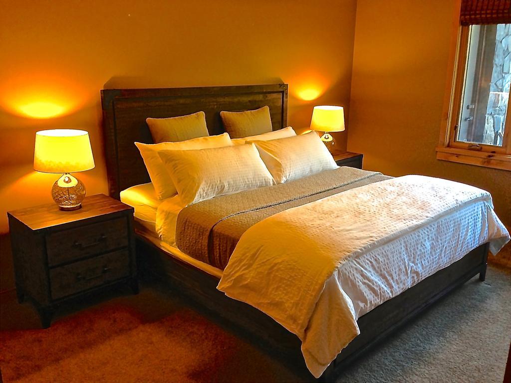Luxury Canmore Vacations Kültér fotó
